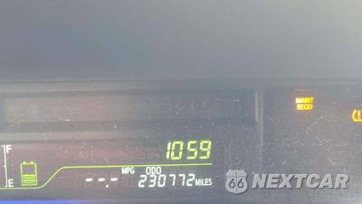 2014 Toyota Prius v Two - zdjęcie 45 z 47 - miniatura