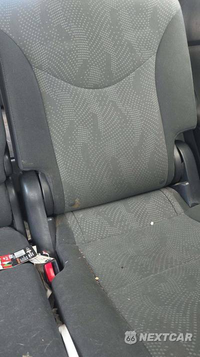 2014 Toyota Prius v Two - zdjęcie 46 z 47 - miniatura