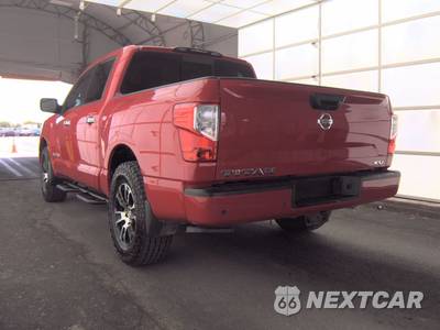 2021 Nissan TITAN SV Crew Cab Short Bed - zdjęcie 6 z 19 - miniatura