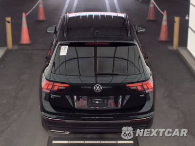 2018 Volkswagen Tiguan SE - zdjęcie 5 z 23 - miniatura