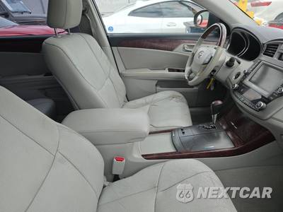 2011 Toyota Avalon Limited - zdjęcie 8 z 33 - miniatura