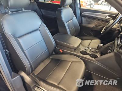 2023 Volkswagen Atlas Cross Sport 2.0T SE - zdjęcie 8 z 20 - miniatura