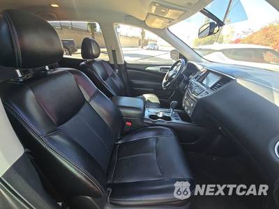 2020 Nissan Pathfinder SL - zdjęcie 8 z 25 - miniatura