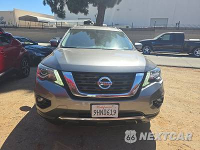 2020 Nissan Pathfinder SL - zdjęcie 2 z 25 - miniatura