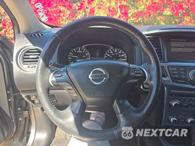 2020 Nissan Pathfinder SL - zdjęcie 10 z 25 - miniatura