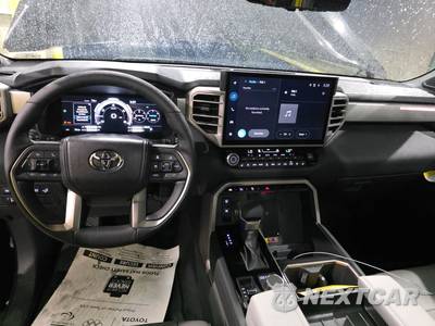 2026 Toyota Sequoia Limited - zdjęcie 11 z 20 - miniatura