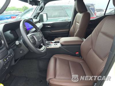 2027 Toyota Land Cruiser - zdjęcie 7 z 19 - miniatura