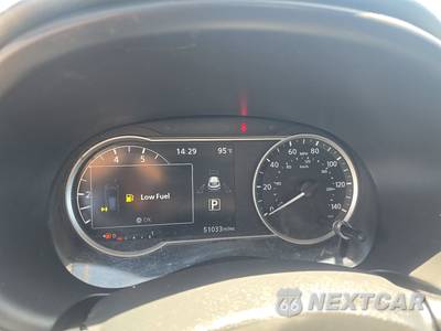 2019 Nissan Kicks SR - zdjęcie 12 z 30 - miniatura