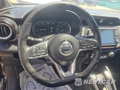 2019 Nissan Kicks SR - zdjęcie 10 z 30 - miniatura