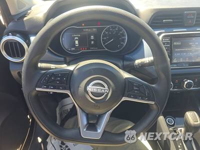 2025 Nissan Versa SV - zdjęcie 10 z 25 - miniatura