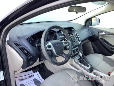 2014 Ford Focus SE Hatchback - zdjęcie 20 z 42 - miniatura
