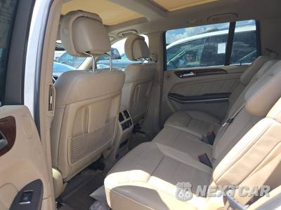 2014 Mercedes-Benz GL 550 4MATIC - zdjęcie 13 z 33 - miniatura