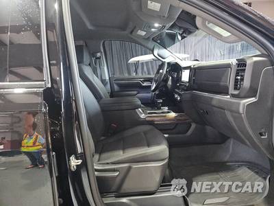 2025 GMC Sierra 1500 Elevation Crew Cab Short Bed 3SB - zdjęcie 8 z 20 - miniatura