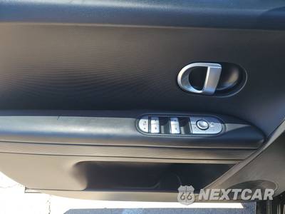 2024 Hyundai IONIQ 5 SEL - zdjęcie 9 z 35 - miniatura