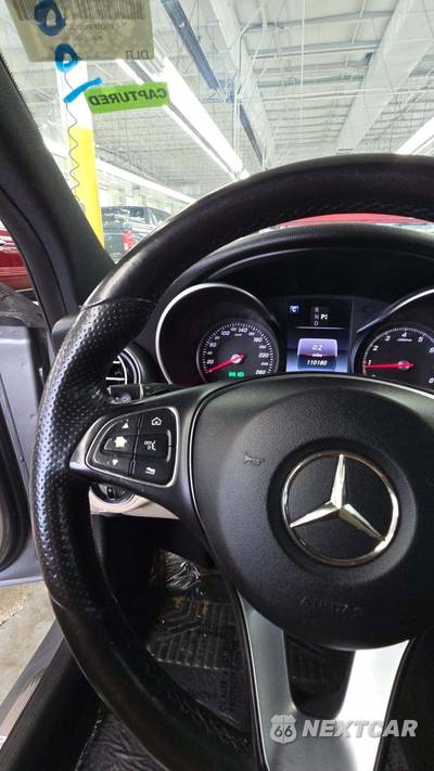 2016 Mercedes-Benz C 300 4MATIC w/Luxury Pkg - zdjęcie 33 z 48 - miniatura