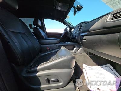 2018 Nissan TITAN XD SL Crew Cab Medium Bed - zdjęcie 8 z 41 - miniatura