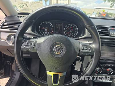 2015 Volkswagen Passat TDI SE w/Sunroof - zdjęcie 10 z 18 - miniatura