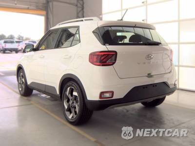 2026 Hyundai Venue SEL - zdjęcie 8 z 24 - miniatura