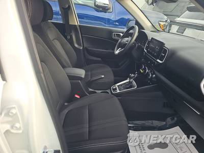 2026 Hyundai Venue SEL - zdjęcie 14 z 24 - miniatura