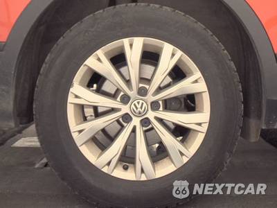 2018 Volkswagen Tiguan S - zdjęcie 11 z 42 - miniatura