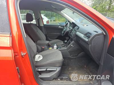 2018 Volkswagen Tiguan S - zdjęcie 14 z 42 - miniatura