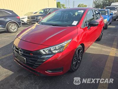 2025 Nissan Versa SR - zdjęcie 1 z 18 - miniatura