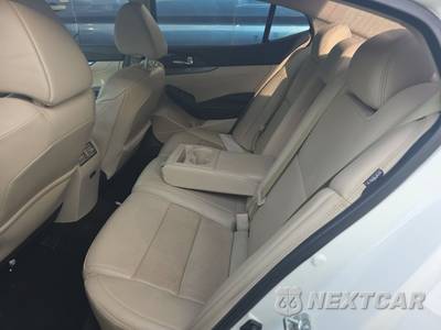 2019 Nissan Maxima SV - zdjęcie 13 z 18 - miniatura