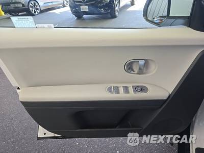 2024 Hyundai IONIQ 5 SEL - zdjęcie 9 z 49 - miniatura