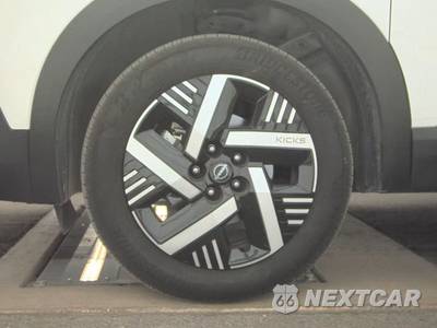 2025 Nissan Kicks SV - zdjęcie 9 z 19 - miniatura