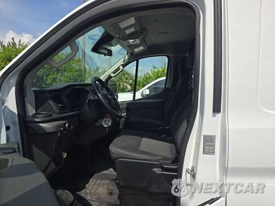 2025 Ford Transit 250 Cargo Van Low Roof 130.0" WB - zdjęcie 7 z 20 - miniatura