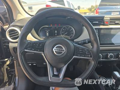 2020 Nissan Versa SV - zdjęcie 10 z 27 - miniatura