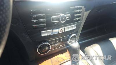 2013 Mercedes-Benz C 250 Sedan - zdjęcie 30 z 40 - miniatura