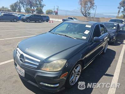 2013 Mercedes-Benz C 250 Sedan - zdjęcie 1 z 40 - miniatura