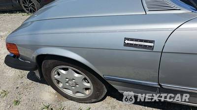1986 Mercedes-Benz 560 SL Convertible - zdjęcie 37 z 41 - miniatura