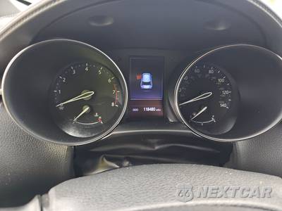 2019 Toyota C-HR LE - zdjęcie 12 z 39 - miniatura