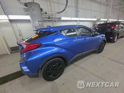 2019 Toyota C-HR LE - zdjęcie 4 z 39 - miniatura