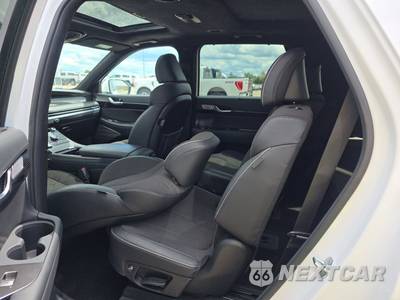 2025 Hyundai Palisade Calligraphy Night Edition - zdjęcie 13 z 21 - miniatura