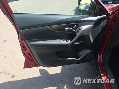 2014 Nissan Rogue SV - zdjęcie 9 z 28 - miniatura