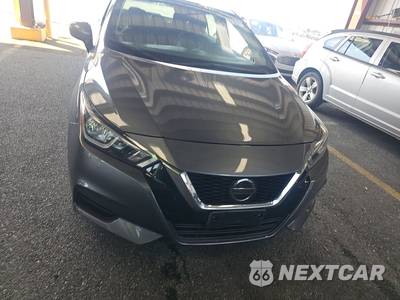 2020 Nissan Versa SV - zdjęcie 2 z 30 - miniatura