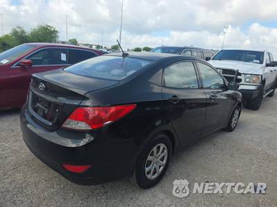 2013 Hyundai Accent GLS Sedan - zdjęcie 4 z 44 - miniatura