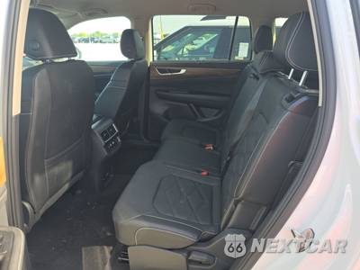 2025 Volkswagen Atlas 2.0T SE w/Technology - zdjęcie 13 z 27 - miniatura