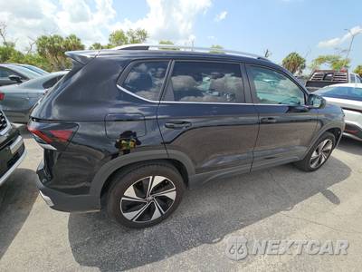 2025 Volkswagen Taos SE - zdjęcie 4 z 21 - miniatura