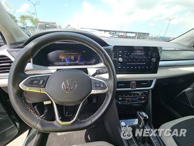 2025 Volkswagen Taos SE - zdjęcie 11 z 21 - miniatura