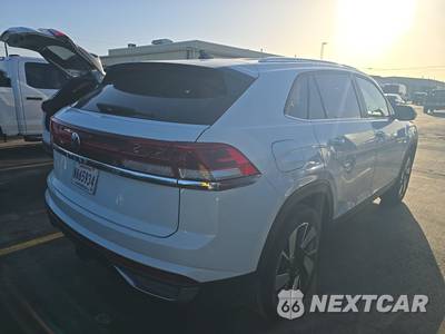 2025 Volkswagen Atlas Cross Sport 2.0T SE w/Technology - zdjęcie 4 z 31 - miniatura