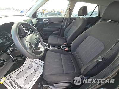2020 Hyundai Venue SE - zdjęcie 7 z 20 - miniatura