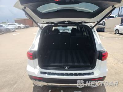 2025 Mercedes-Benz GLB 250 - zdjęcie 16 z 17 - miniatura