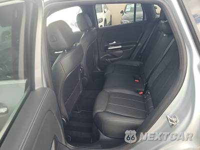 2025 Mercedes-Benz GLA 250 - zdjęcie 13 z 17 - miniatura