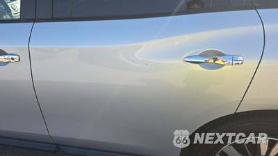 2020 Nissan Pathfinder SL - zdjęcie 26 z 29 - miniatura