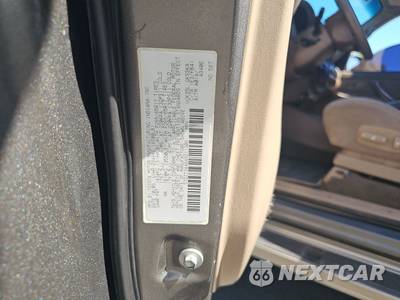 2004 Toyota Sequoia SR5 - zdjęcie 15 z 39 - miniatura