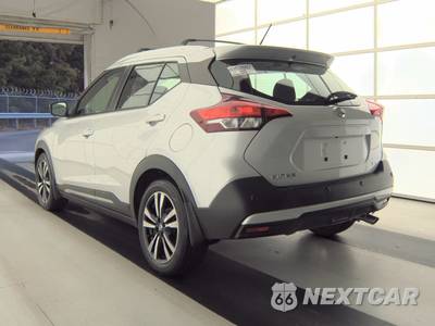 2020 Nissan Kicks SR - zdjęcie 6 z 22 - miniatura